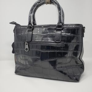 Womens leather carrying bags